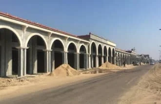 واجهة السوق في صور موقع البورصة السلعية بمركز بدر