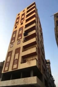 واجهة برج معهد القراءات السكني من الخارج